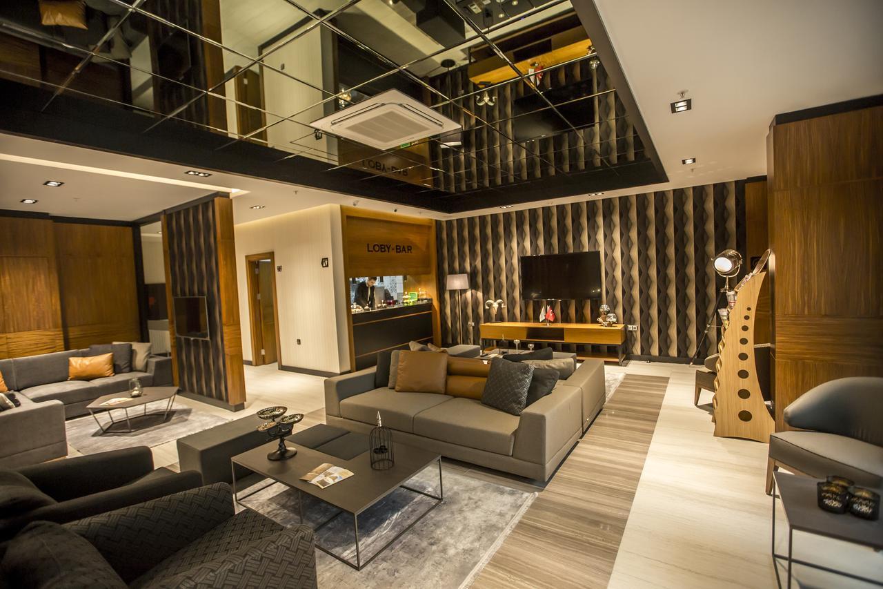 Honour Hotel 尼代 外观 照片