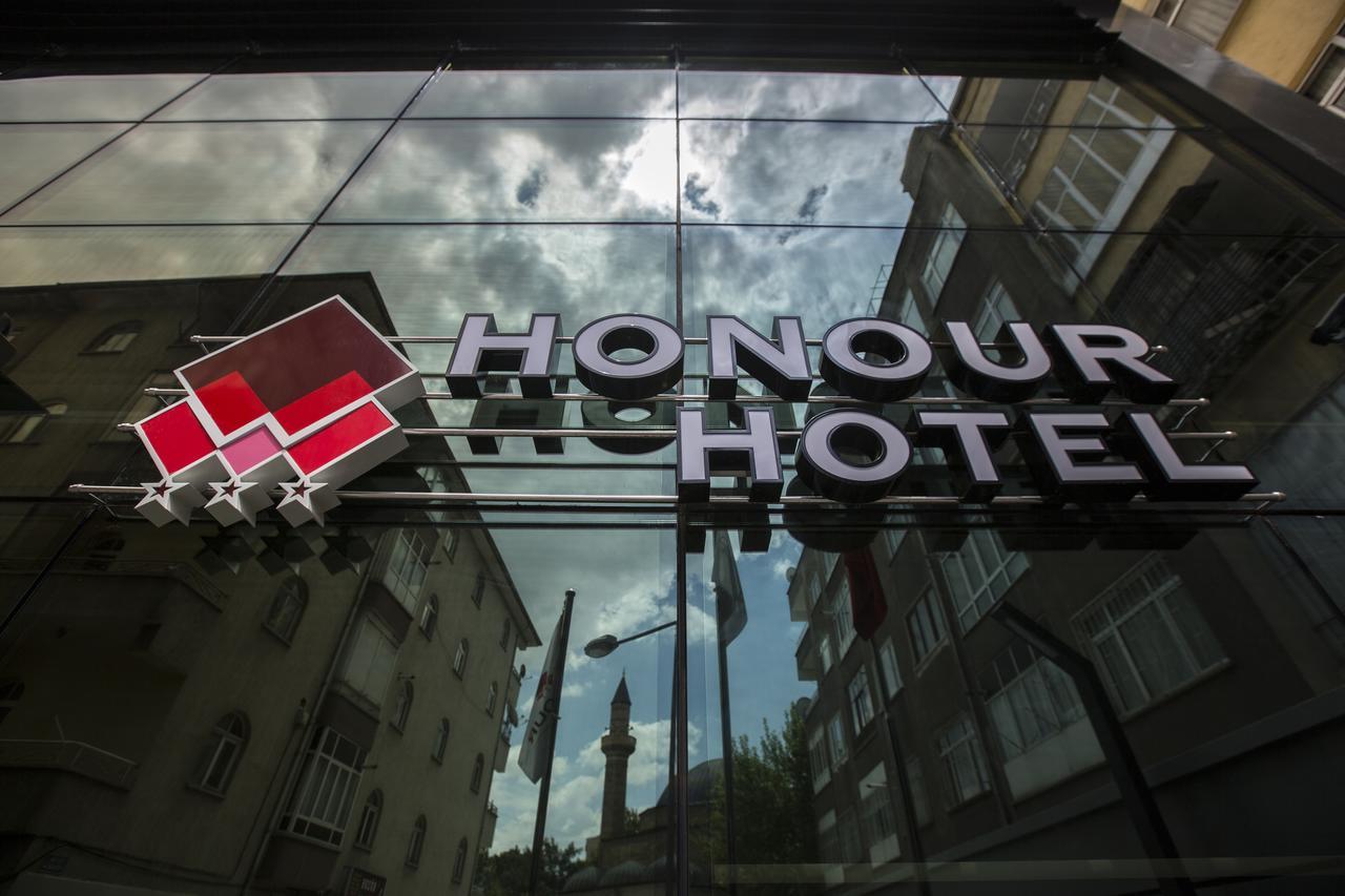 Honour Hotel 尼代 外观 照片